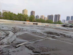 國(guó)朗裝備河道清淤設(shè)備在山西運(yùn)行